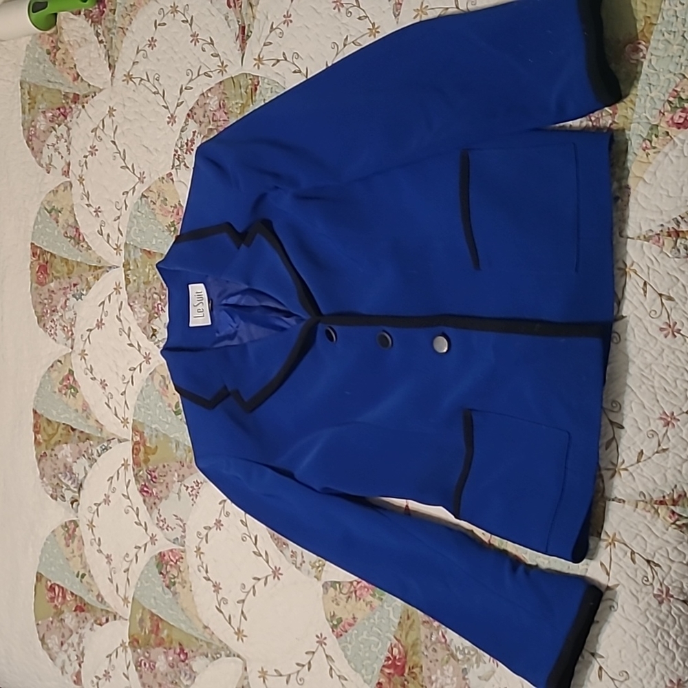 Suit top